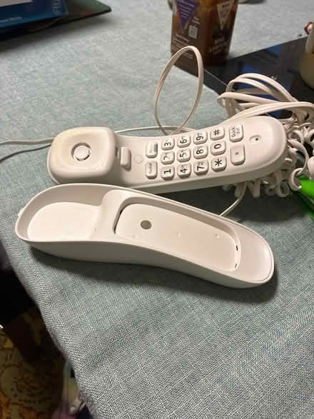 Photo of free BT DUET telephone handset (Kirkcaldy KY1) #1