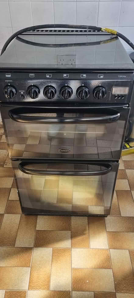 Photo of free Gas oven and stove (St. Helens) #1