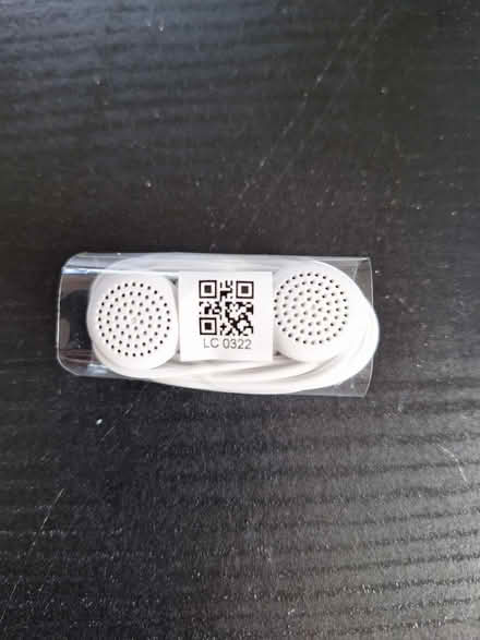 Photo of free Huawei earphones (M13) #2
