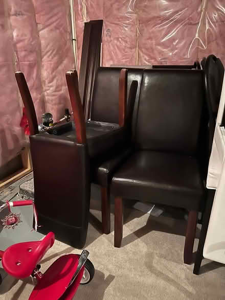 Photo of free Dining room chairs at of 4 (Asturcon street) #1