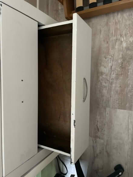 Photo of free Chest of draws (Dunton Green TN13) #3
