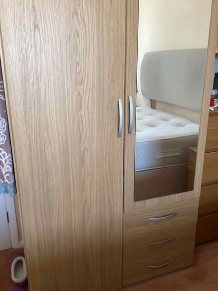 Photo of free Wardrobe with integrated 3 drawers (Loose) #1