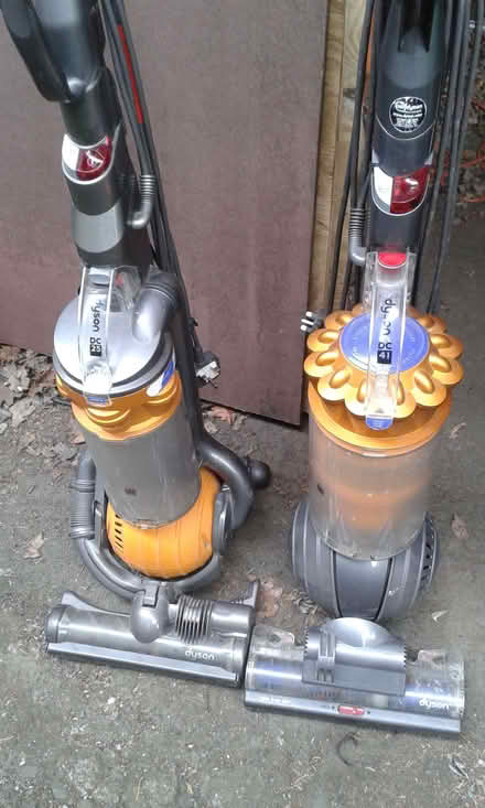 Photo of free dyson vacuums (Tidbury Green B90) #1