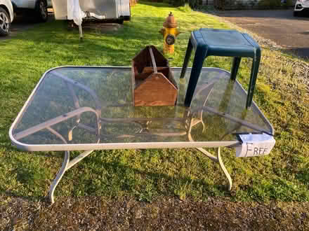 Photo of free Tempered glass patio table (Tacoma/Lakewood area) #1