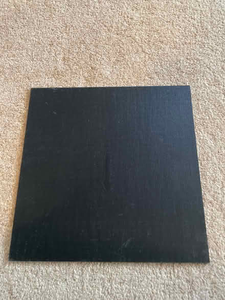 Photo of free x17 Vinyl Floor Tiles 30cmx30cm (SL9 0BT) #2