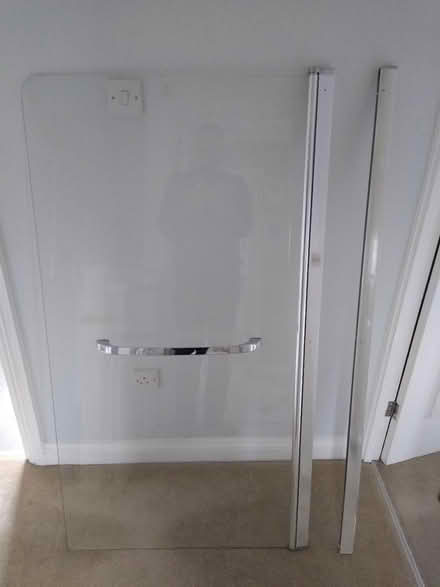 Photo of free Shower screen door (SO50 Fair Oak) #1