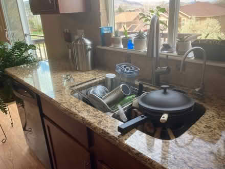 Photo of free Granite Countertops-you de-install (East Morrison) #4