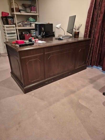 Photo of free Executive desk (Severn's Crossings) #2