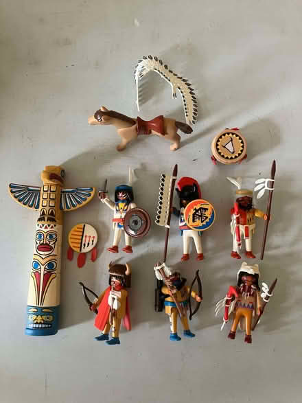 Photo of free Six Playmobil Figures: Native Americans. (Wash Common RG14) #1