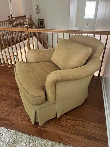 Photo of free Oversized Accent Chair (Bolingbrook) #1