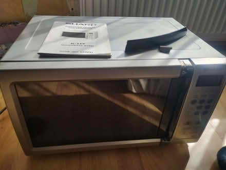 Photo of free Microwave (Portslade Village BN41) #1