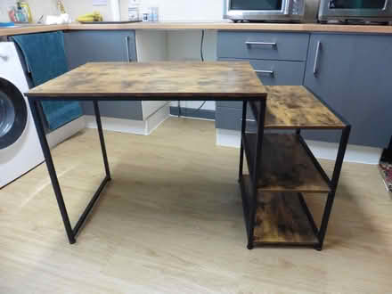 Photo of free Computer Desk. (Bedford Centre MK40) #2