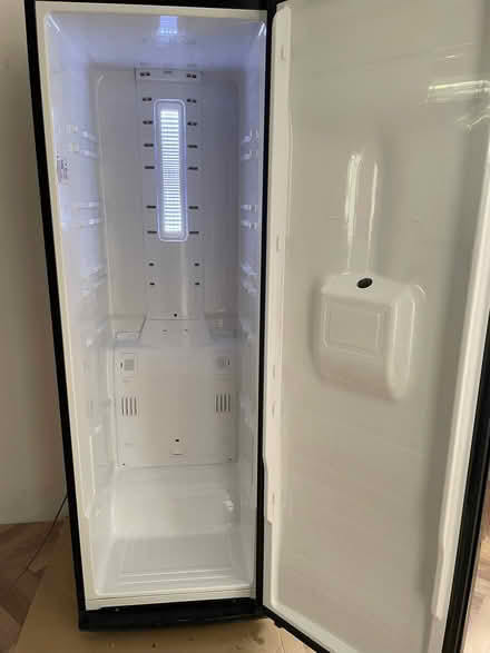 Photo of free Samsung tall gloss black freestanding fridge (Penn HP10) #2