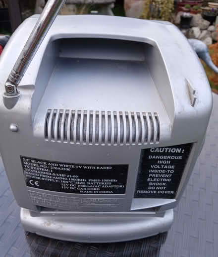 Photo of free vintage portable tv radio (ferndown BH22) #2