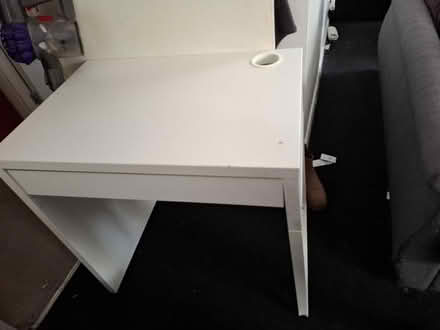Photo of free Ikea desk (SE6) #1