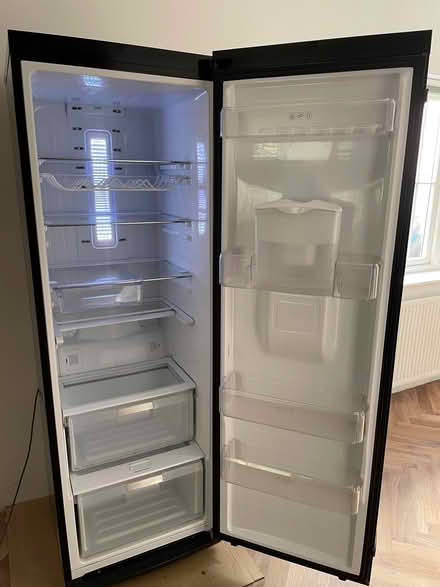 Photo of free Samsung tall gloss black freestanding fridge (Penn HP10) #3