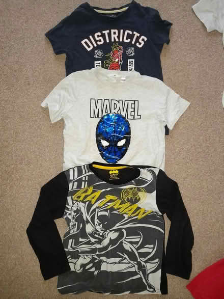 Photo of free Tshirts sz 7/8 yrs (Lewisham) #1