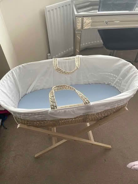 Photo of free Moses basket (Alcester Lanes End B13) #1
