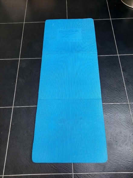 Photo of free Reebok stretch mat (Southbourne BH6) #1
