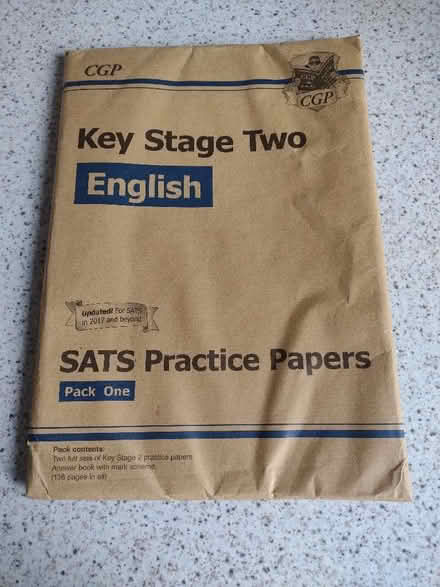 Photo of free Key Stage 2 SATs English practice papers and book (Brincliffe Edge S7) #2