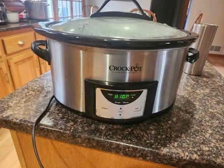 Photo of free Crock Pot (Near Shaw's in Groton) #1