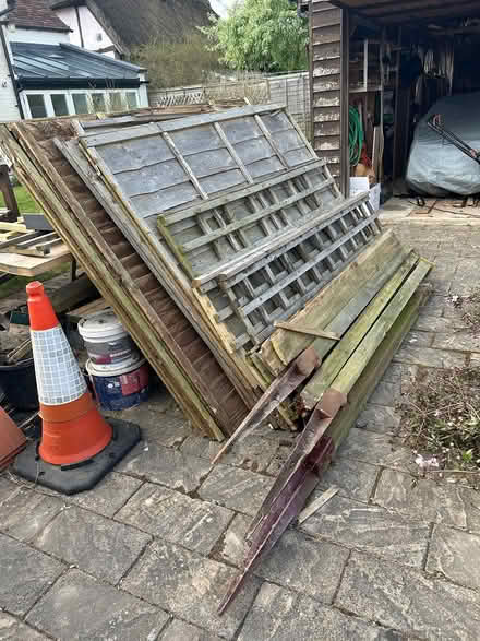 Photo of free 5ft fence panels & metal posts used (East Hagbourne, OX11) #1