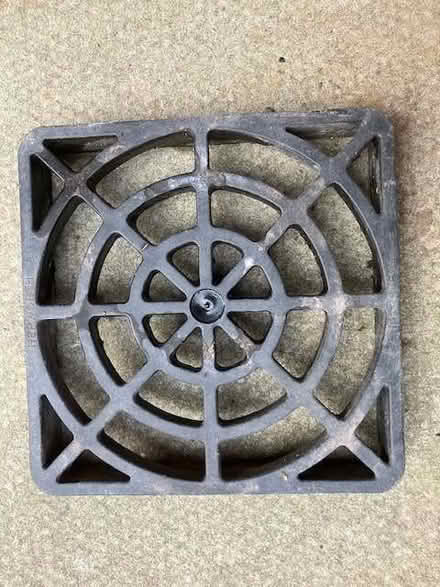 Photo of free Small gutter grid approx 130mm square (Cheadle Hulme SK8) #1