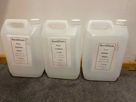Photo of free 3 x 5 litre HDPE containers (Cogges OX28) #1
