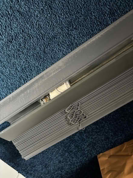 Photo of free Blind (Ballinger Common HP16) #2