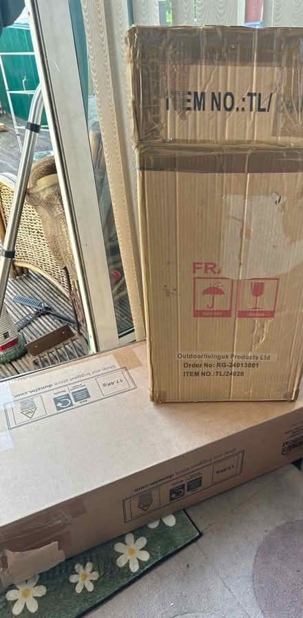 Photo of free Boxes (OX4) #1