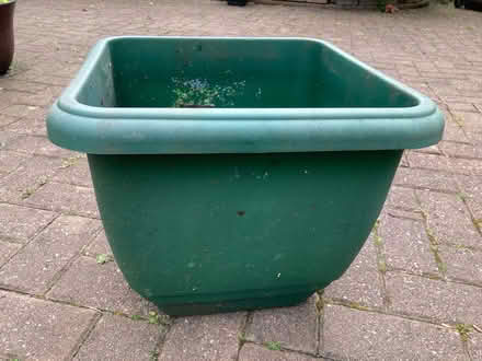 Photo of free Square planter (Didsbury M20) #1