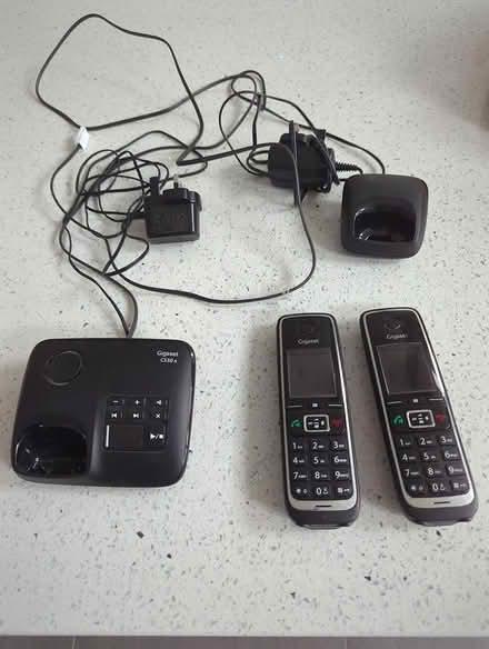 Photo of free Dect Phone set (halewood l26) #1