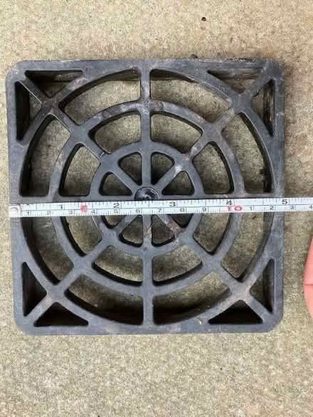 Photo of free Small gutter grid approx 130mm square (Cheadle Hulme SK8) #2