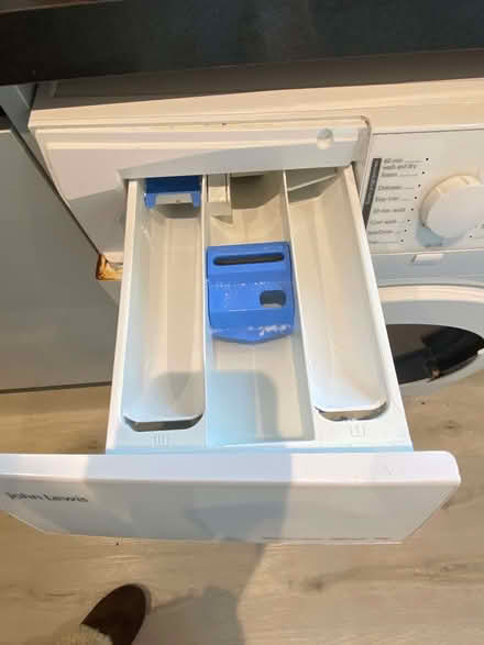 Photo of free Washing Machine (Burbage SK17) #1