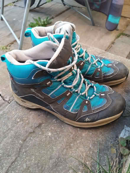Photo of free Women walking boots Size 7 (Woodford IG8) #1
