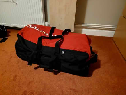 Photo of free Wheeled case (Le24fg) #2