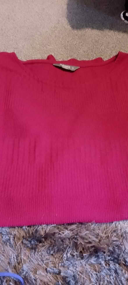 Photo of free Pink ribbed tunic top (Chesser EH14) #2