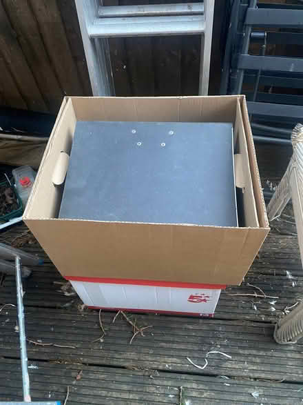 Photo of free lever arch files (Hanwell W7) #1