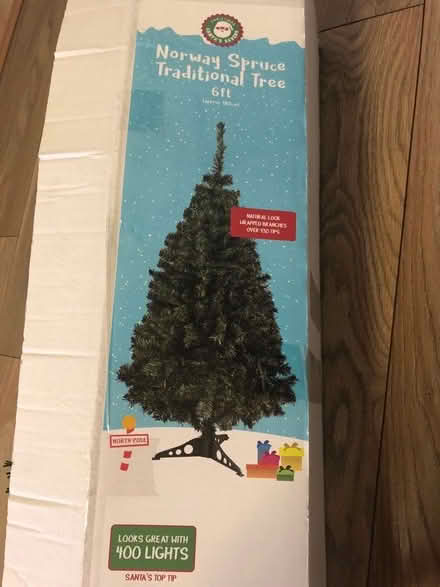 Photo of free 6ft Christmas Tree (Warrington WA2) #1