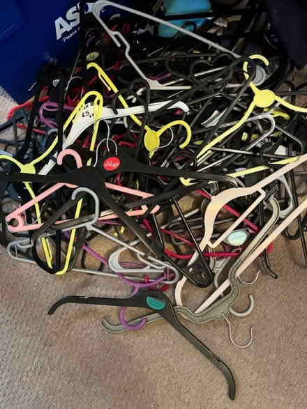 Photo of free Large bundle of coat hangers (B294qu) #1