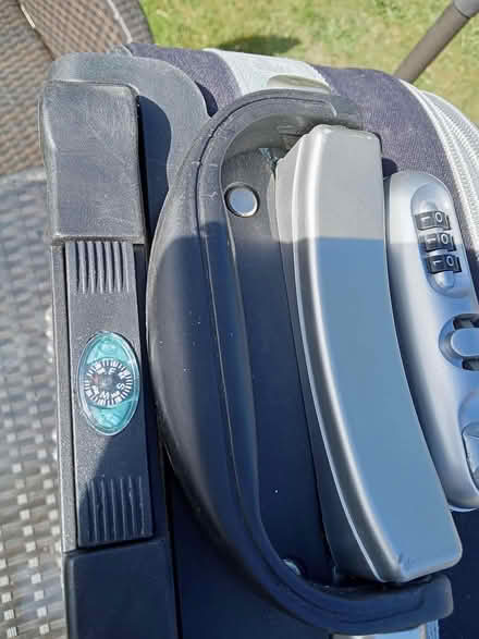 Photo of free travel case on wheels (Ferndown BH22) #4