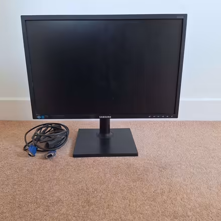 Photo of free Computer Monitor (Epping CM16) #1