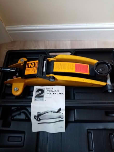 Photo of free 2 Tonne Hydraulic Trolley Jack (Dewsbury WF12) #1