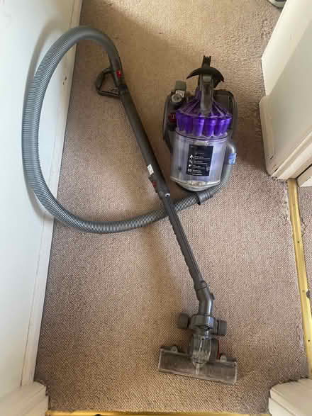 Photo of free Vacuum cleaner - needs TLC (Round Hill BN2) #2