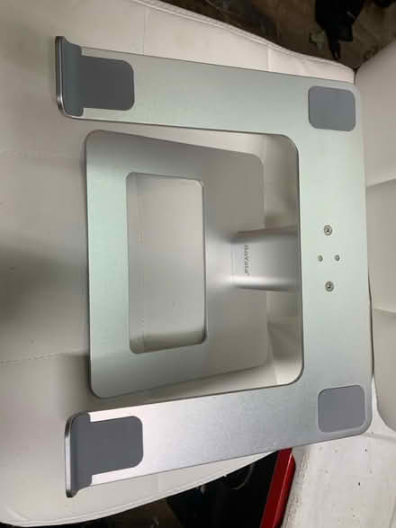 Photo of free Laptop stand (Bloomsbury) #3