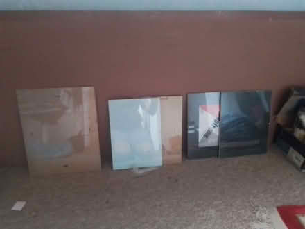 Photo of free Clip picture Frames (Flintshire CH1) #1