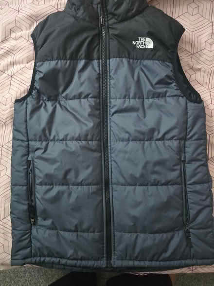 Photo of free North face body warmer Junior XL (Tulse Hill SE24) #1