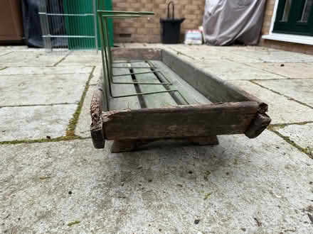 Photo of free Gro-Bag Trough and Plant Supports (Priestwood RG42) #4