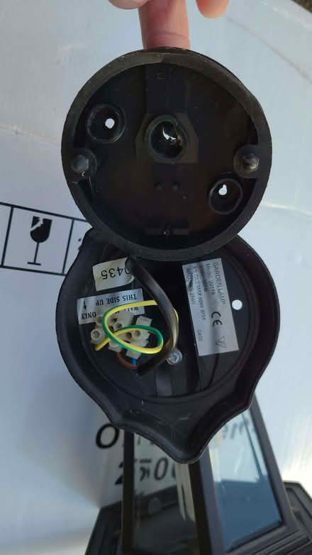 Photo of free Wall mount old style outdoor light (Highworth SN6) #2