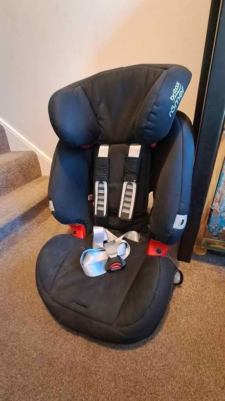 Photo of free Britax Römer car seat (9-18kg) (W13, Northfields) #1